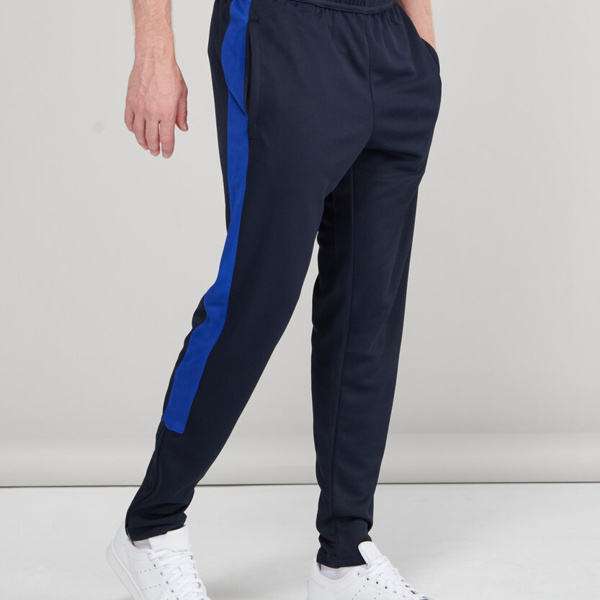 Knitted tracksuit pants Thumbnail